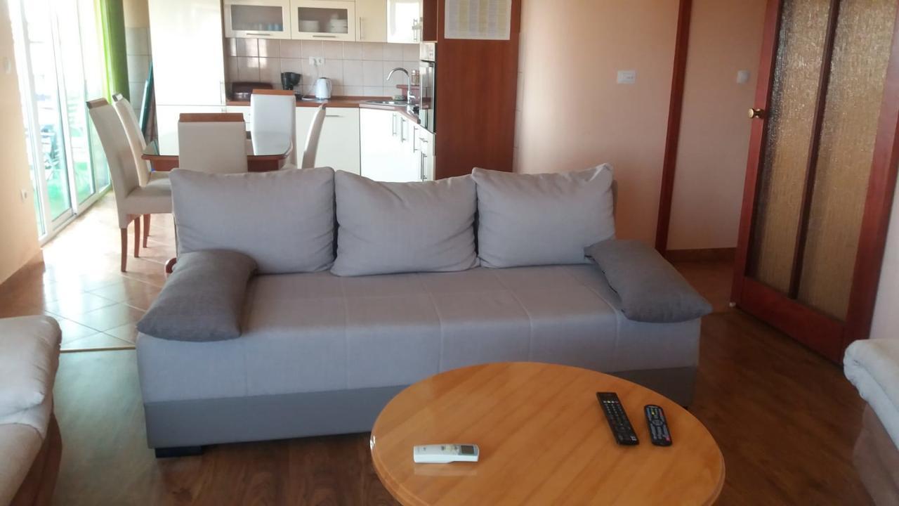 Apartman Julienne Kastela Exterior photo